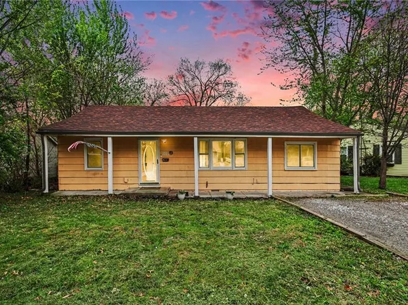 1005 E Cedar St, Olathe, KS 66061