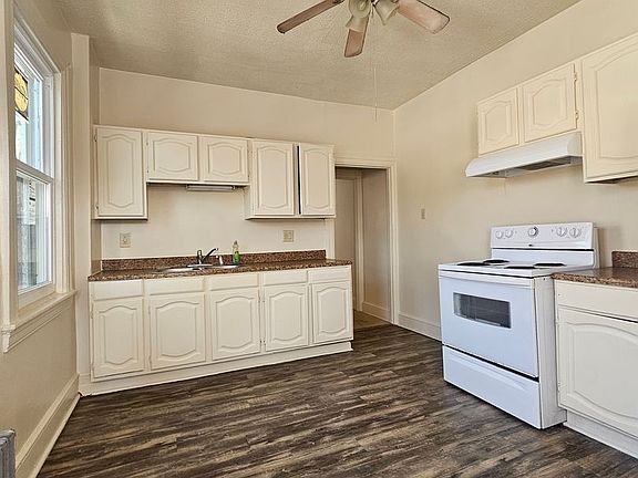 2nd image of 50 E College Ave Floor 2