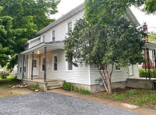 26 Grand St #B, Glens Falls, NY 12801