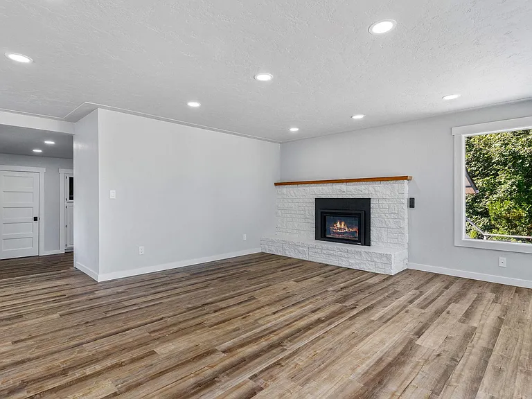 1708 Yelm Hwy SE — Photo 16