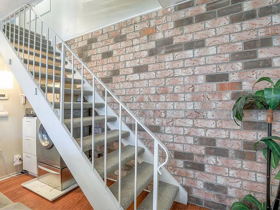 5th image of 5511 Eagles Ln APT 3