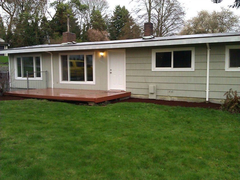 1st image of 20406 13th Ave S