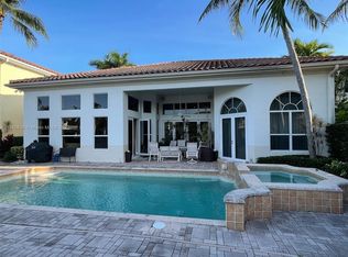 891 Captiva Dr, Hollywood, FL 33019