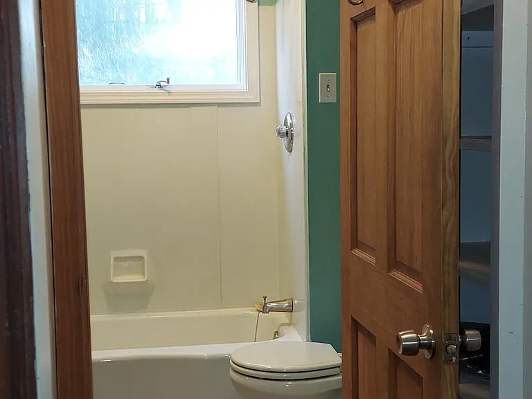 142 A Page Rd #1 — Photo 12