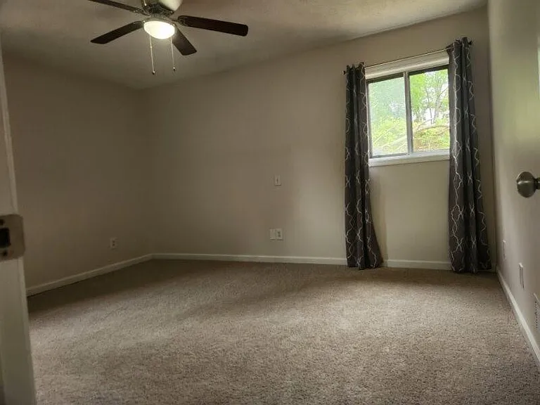1453 Allison Ct — Photo 18