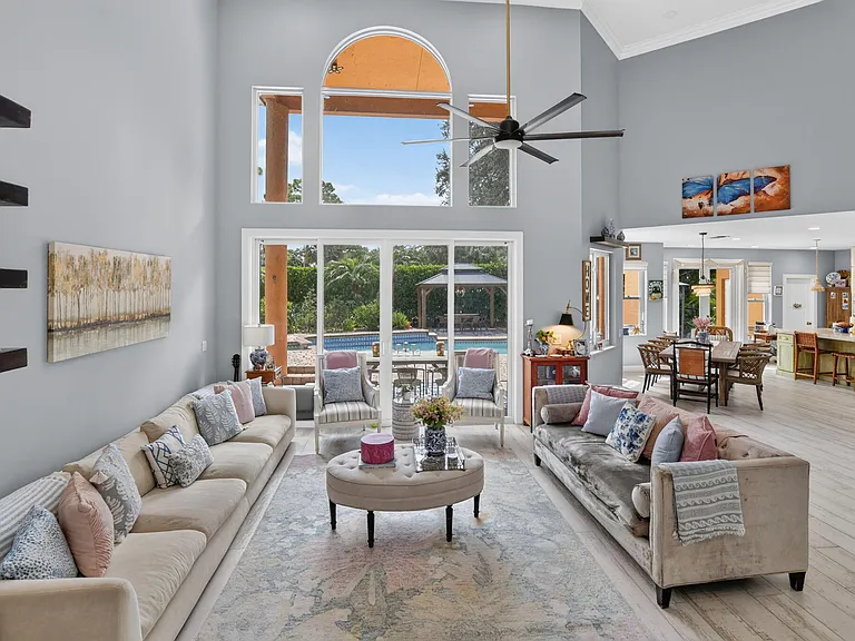 23201 Boca Club Colony Cir — Photo 2