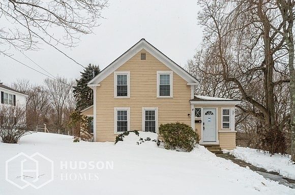 1st image of 18 Mount Guyot St