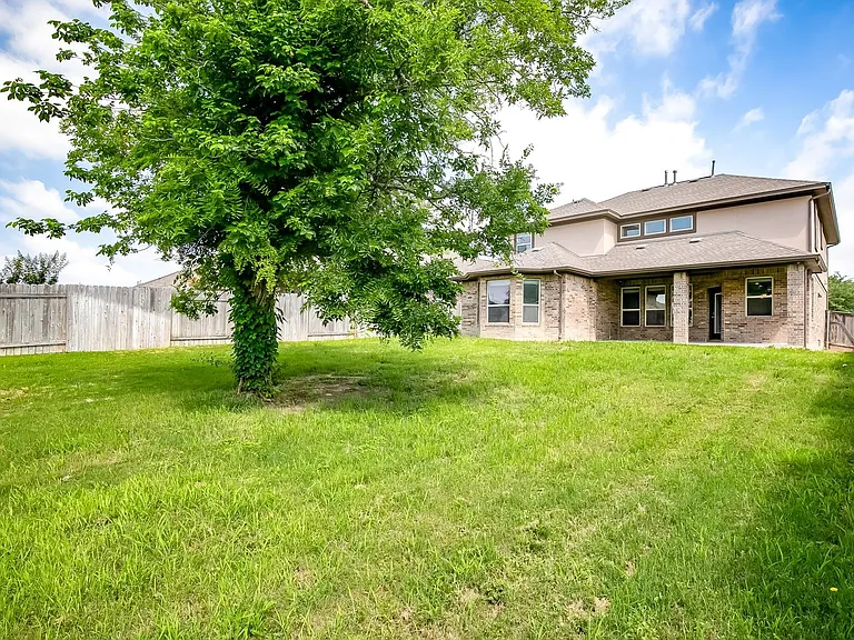 2723 Enza Ct — Photo 30