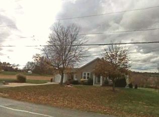 516 Austin Dr, Washington, MO 63090