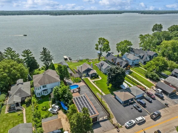 (undisclosed Address), Antioch, IL 60002