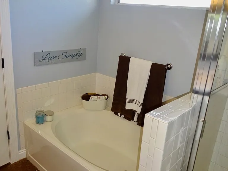 6473 S Tabor Ct — Photo 13