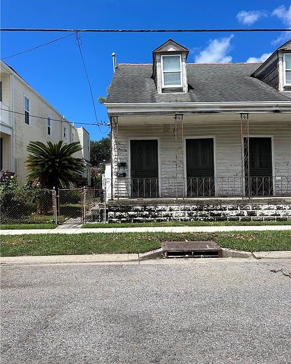 1st image of 820 Dublin St #C