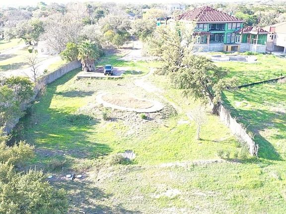 3rd image of 16308 E Lake Shore Dr
