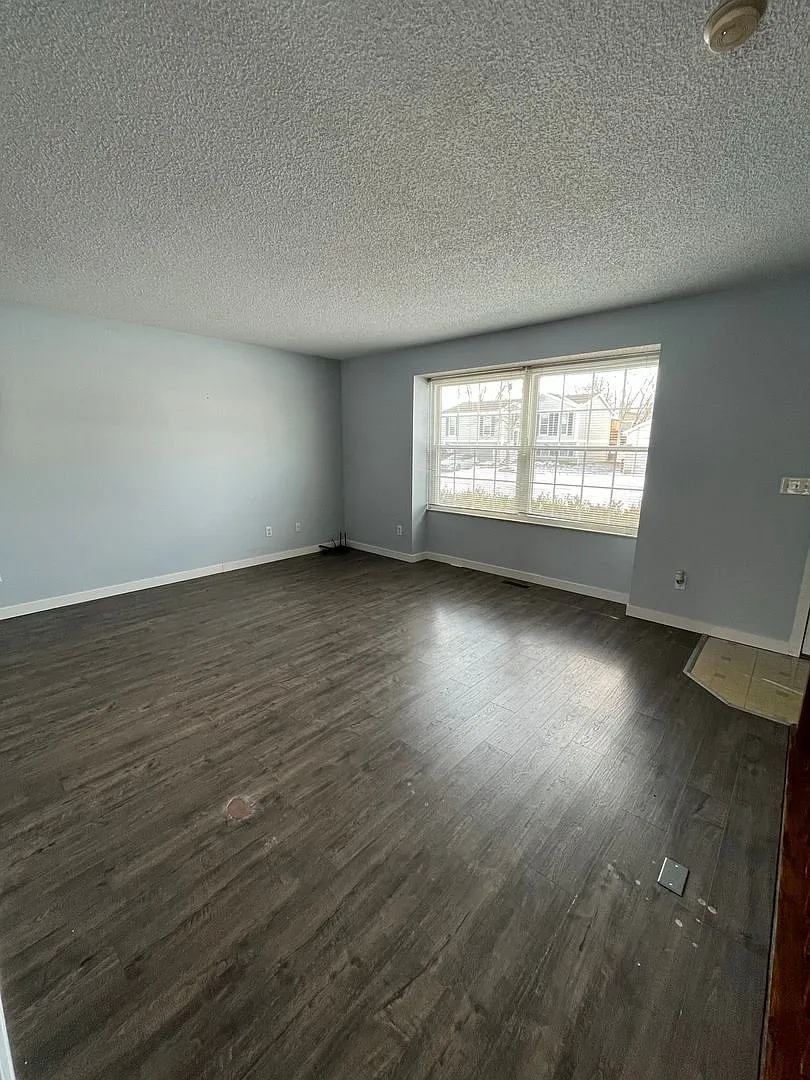 3-Bedroom, 1.5-Bathroom Home in Hilliard — Photo 4