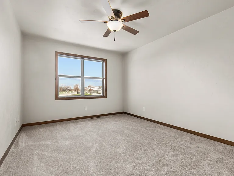 N1106 Craftsmen Ct #1106 — Photo 13