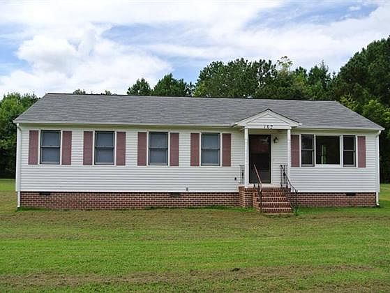 1st image of 107 Cottonwood Ln