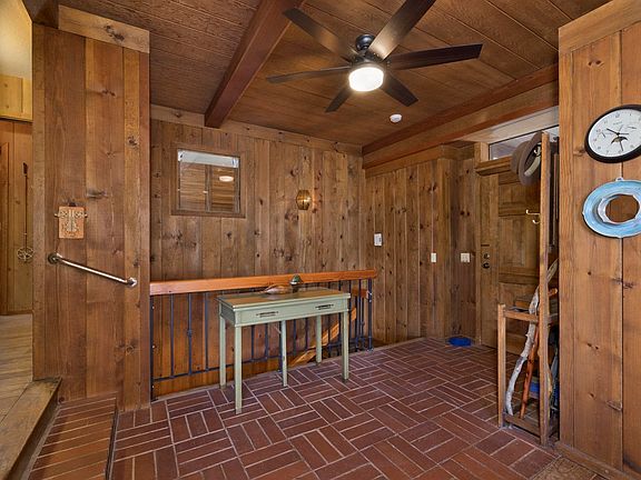 4th image of 44 Eagle Peak Dr