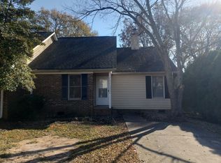 8 Retriever Ln #B, Greenville, SC 29607