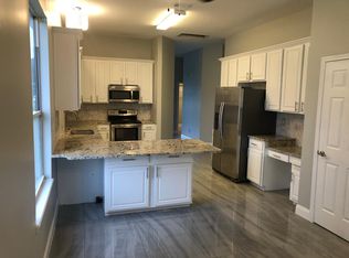 914 E Red House Branch Rd, Saint Augustine, FL 32084