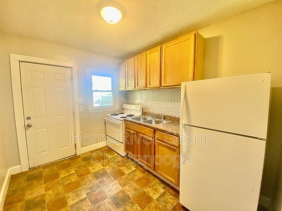 5th image of 5111 Sunbeam Ave