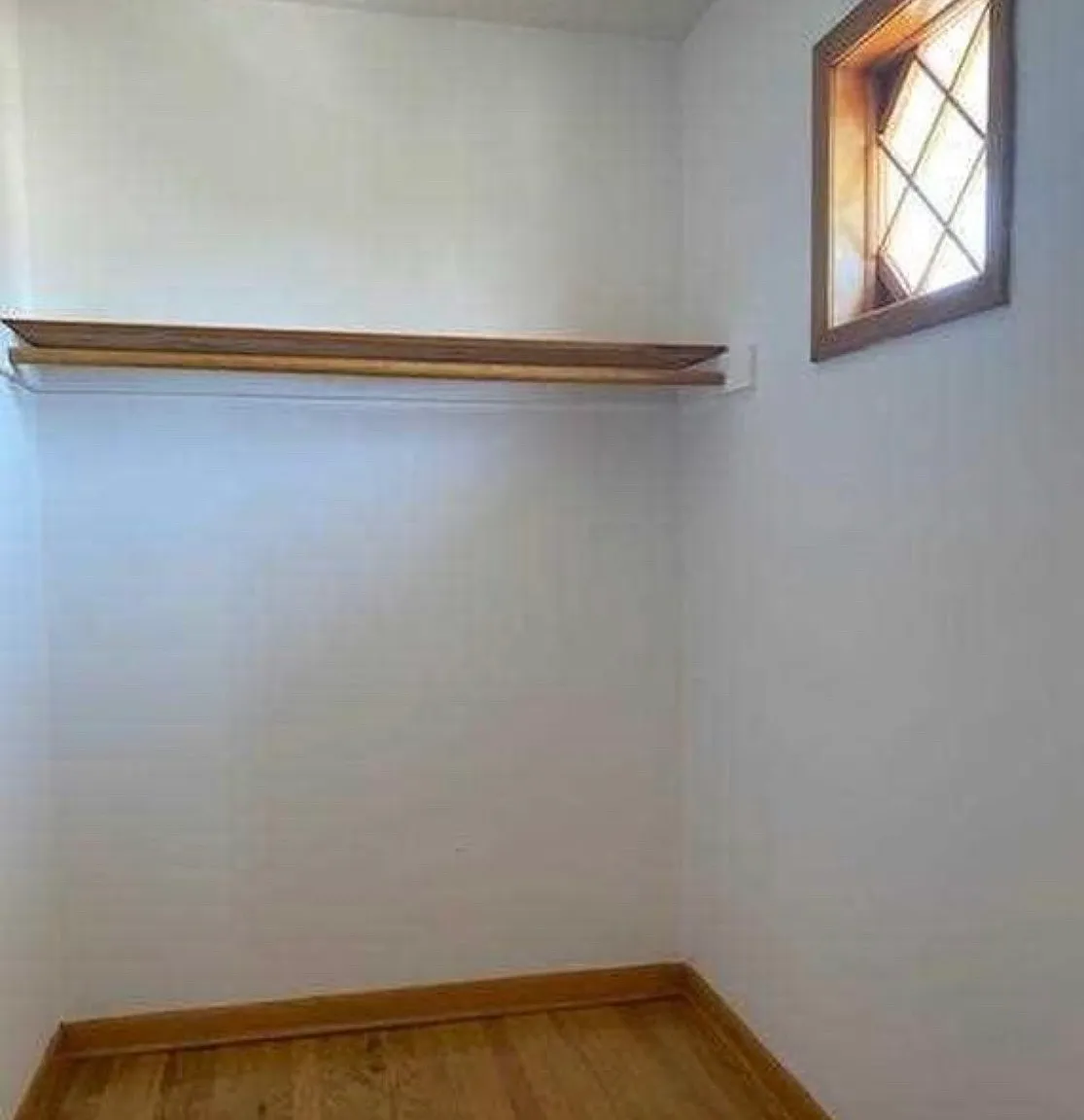 3 bed, $2,800 — Photo 2