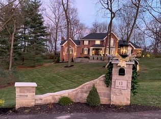 13 Lake Forest Ct W, Saint Charles, MO