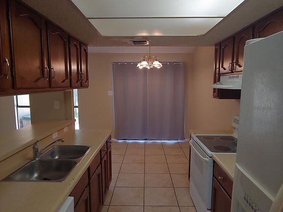 4th image of 5351 Walnut Vista Dr