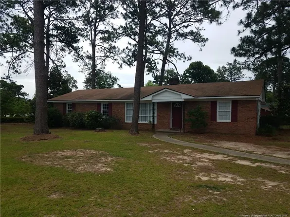 500 York Rd, Fayetteville, NC 28303