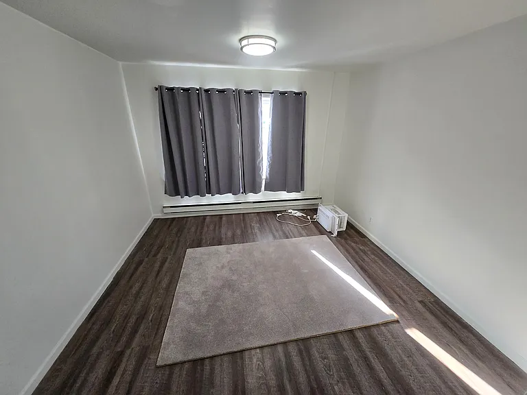 124 N 2nd Ave #3 — Photo 5