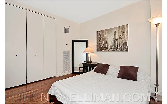 Rented by Douglas Elliman | media 4