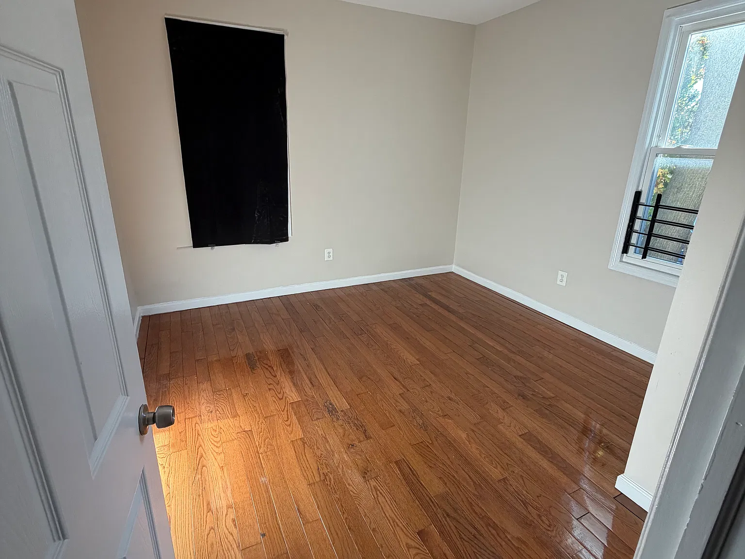 3 bed, $2,600 — Photo 3