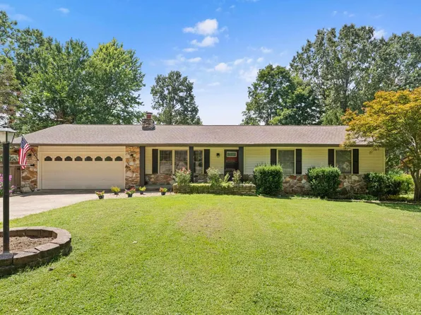 805 Illinois Ave, Mountain Home, AR 72653