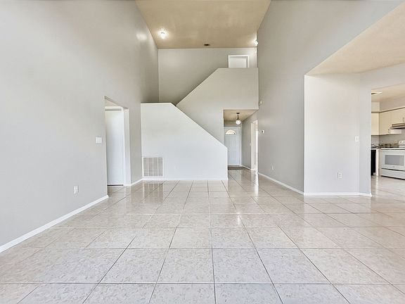 4th image of 1017 Whalebone Bay Dr
