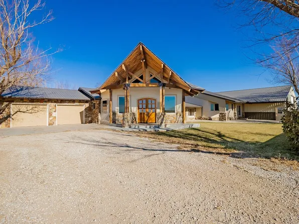 1620 Road Ss, Sublette, KS 67877