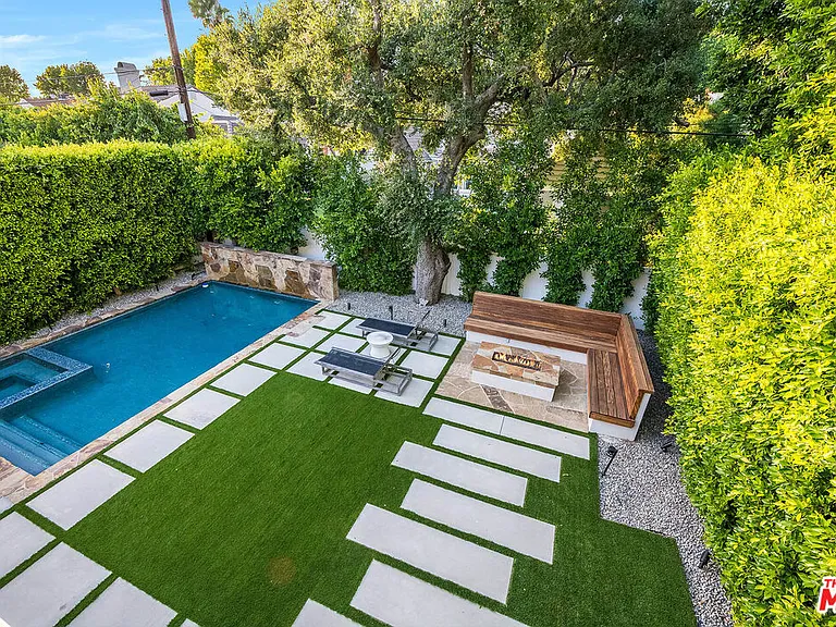 10515 Whipple St — Photo 39