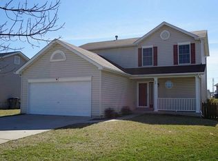 33 Homefield Trace Ct, O'Fallon, MO 63366