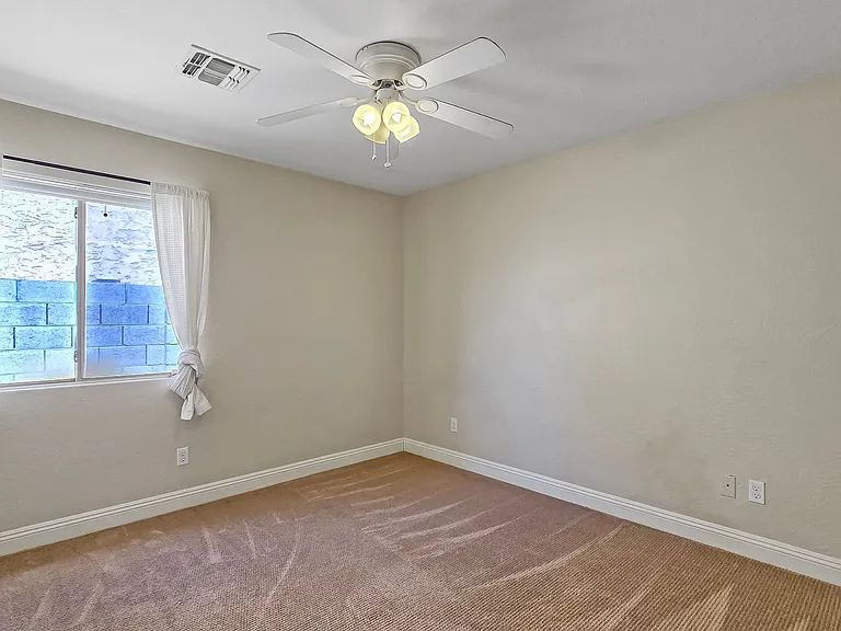 25673 W Northern Lights Way — Photo 23
