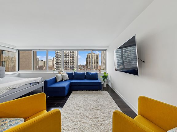 2nd image of 1440 N Lake Shore Dr APT 9B