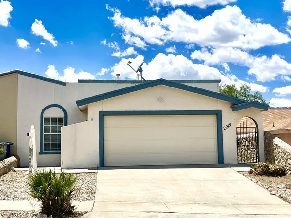 2215 King James Pl, El Paso, TX 79903