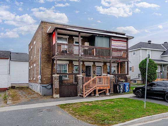 2nd image of 207 Alice St