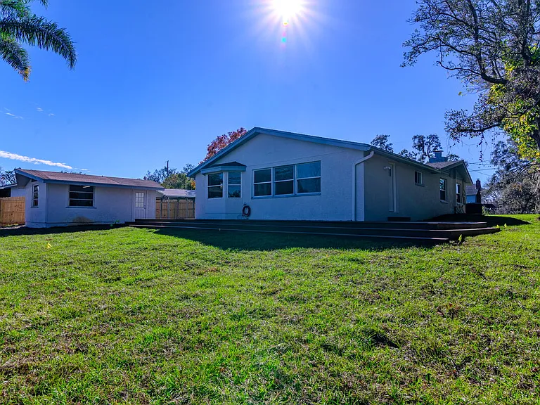 11416 Pine Forest Dr — Photo 33