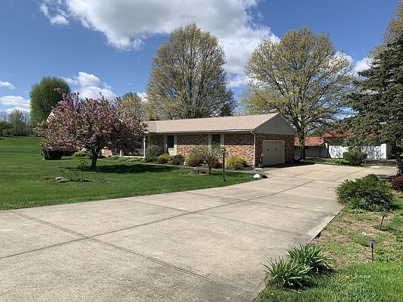 4th image of 303 Orchard View Dr NE