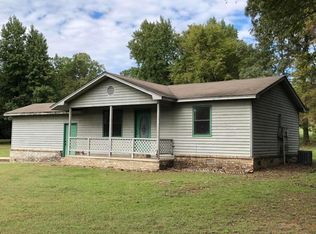 953 State Route 333, London, AR 72802