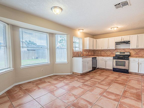 5th image of 2516 Orion Dr