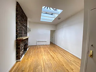 Rented by Best Apartments North Inc