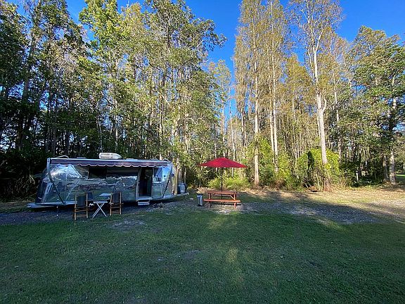 2nd image of 16003 Timberwood Dr