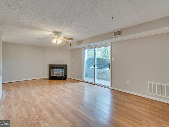 4th image of 12201 Peach Crest Dr APT C