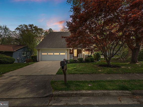 2nd image of 4397 Ashgrove Dr