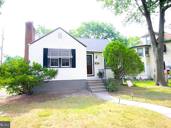3rd image of 232 Northmont Ave