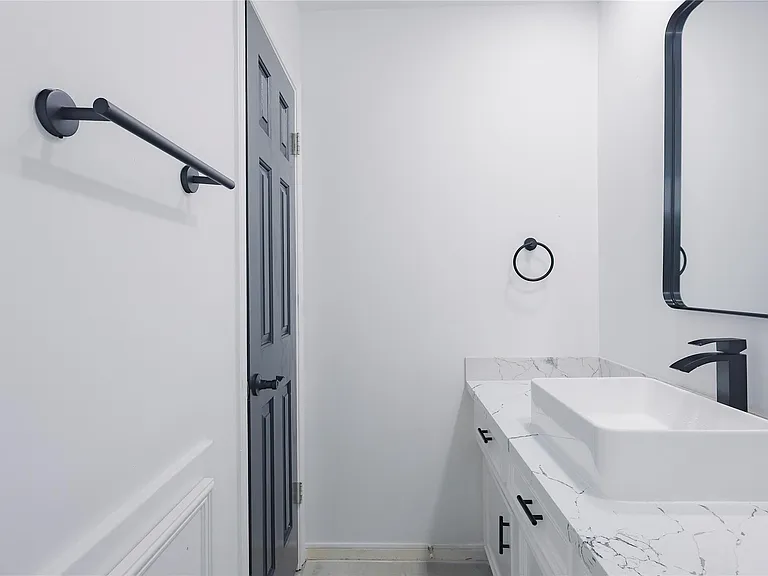 17527 Sandy Cliffs Dr — Photo 30